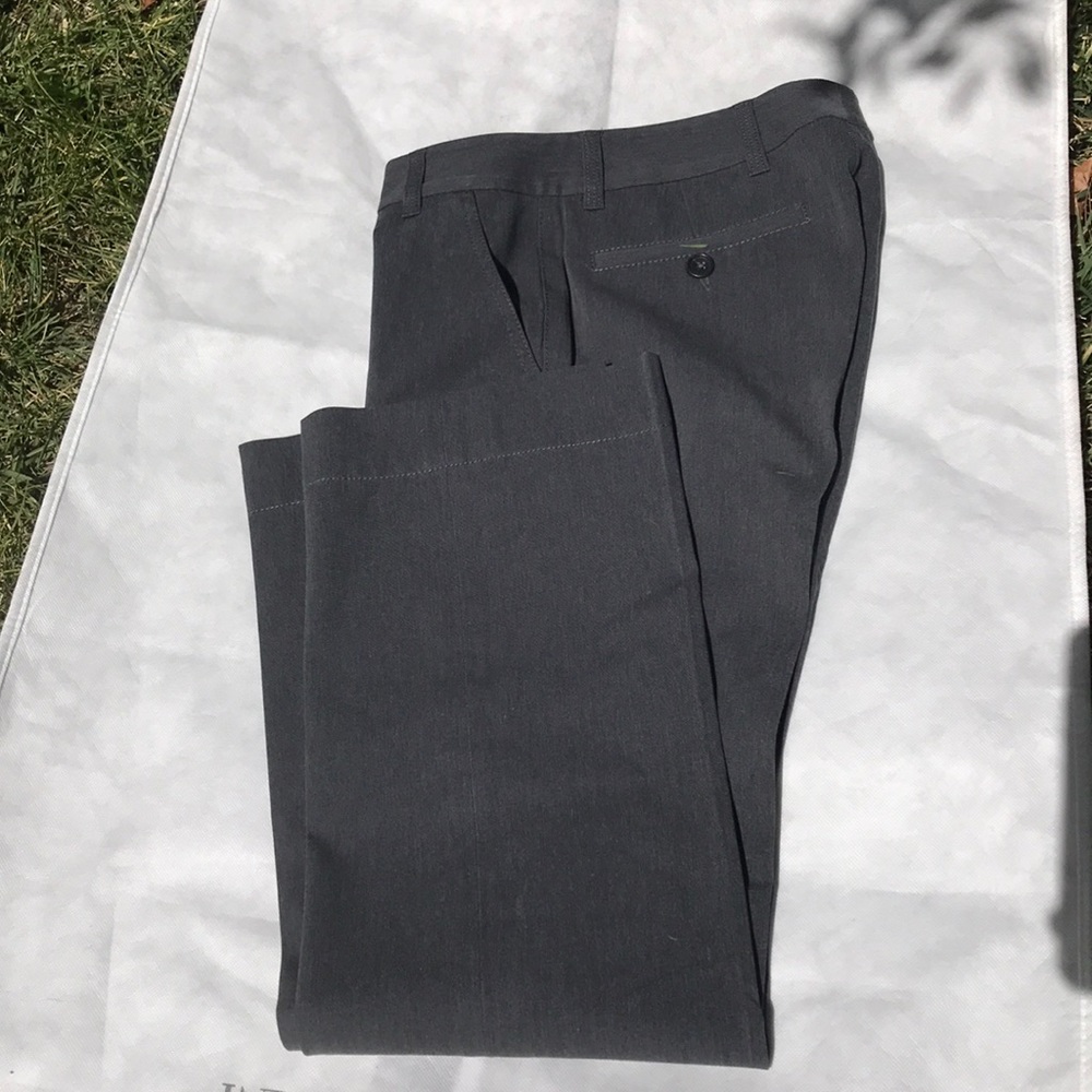 Women’s dress pants / slacks